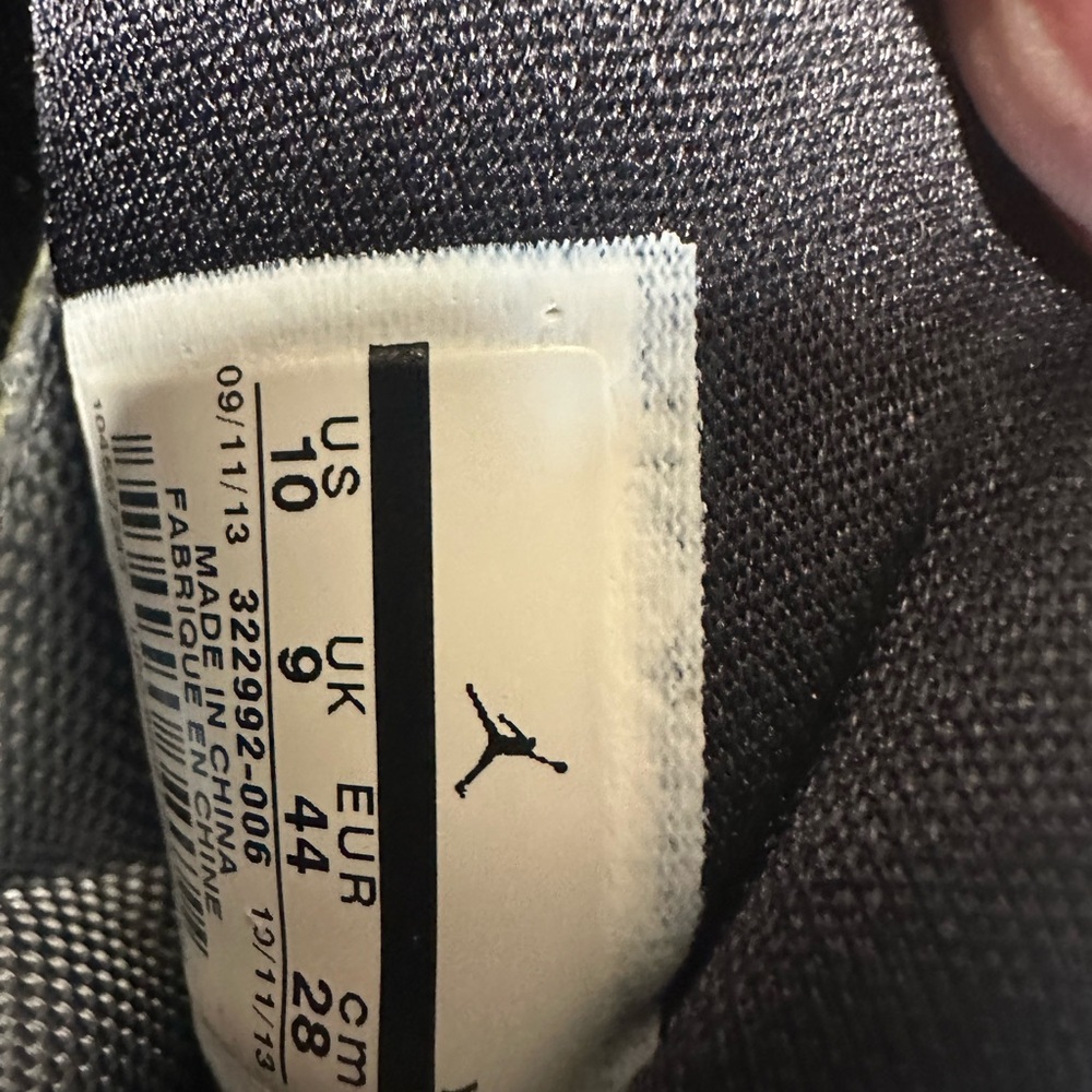 6 Rings Jordan-Powder Elephante Colorway - Picture 6 of 8